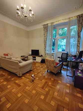 Продаж 2 км квартира,вул.Чупринки бічна,Австрія, ремонт,ц.160000 у.о Львів