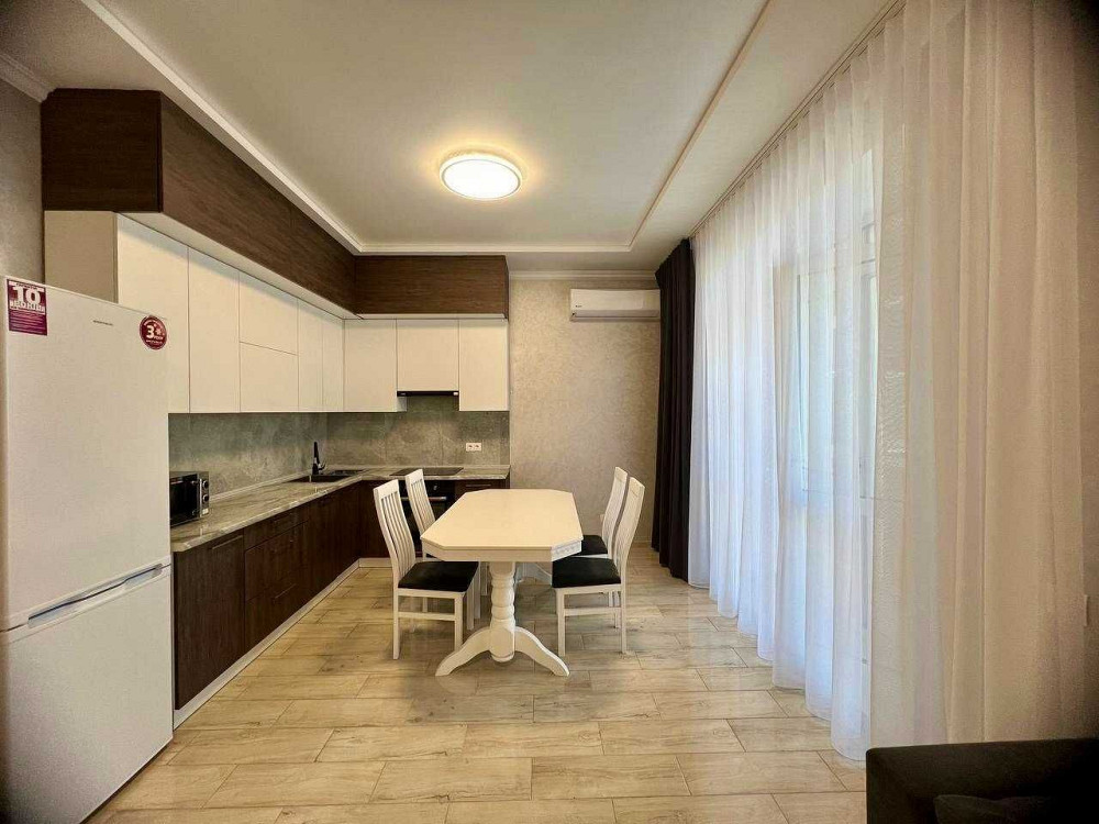 2 кімнатна квартира в Жк Театральний Ровно - изображение 1