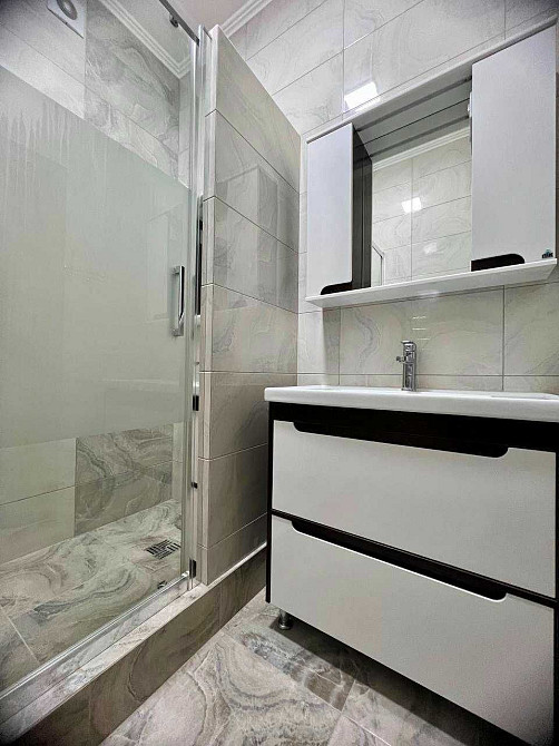 2 кімнатна квартира в Жк Театральний Ровно - изображение 7