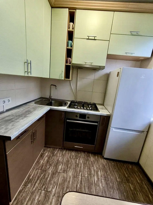 ПРОДАЖ 2 кім квартири ДНС  - изображение 1