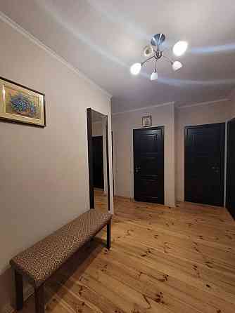 ЖК «Статус Град», вул. Завальна,10б.  , простора 2 кімнатна квартира. Київ