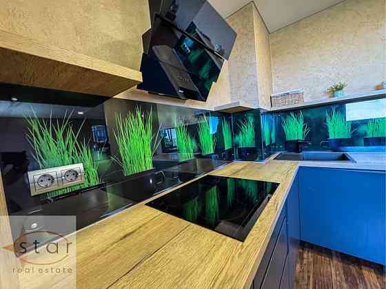 Продаж сучасної квартири з якісним ремонтом, меблями і технікою Чернигов