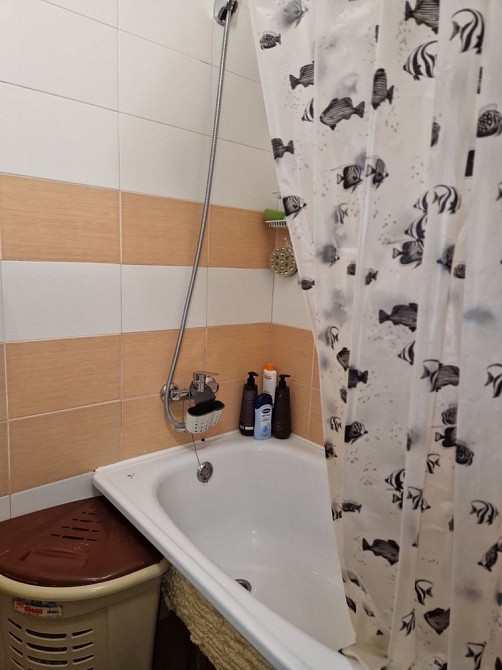 Квартира с ремонтом ! Отличный район ! Крижанівка - изображение 2