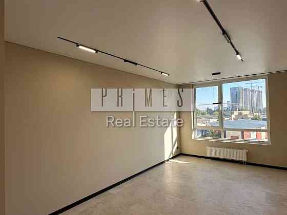 Продається стильна 1-кімнатна студія 55 м з дизайнерським ремонтом. Київ