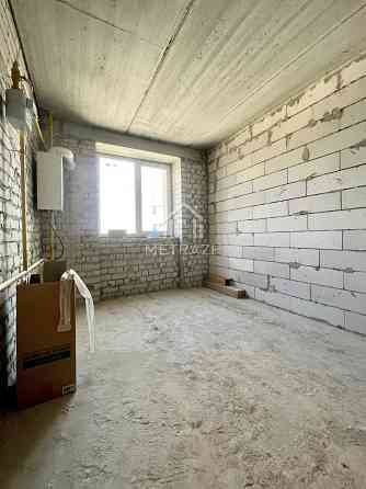 Продам 1 комнатную 42 м2  ЖК  Лазурный Автономное ГАЗОВОЕ ОТОПЛЕНИЕ Харків