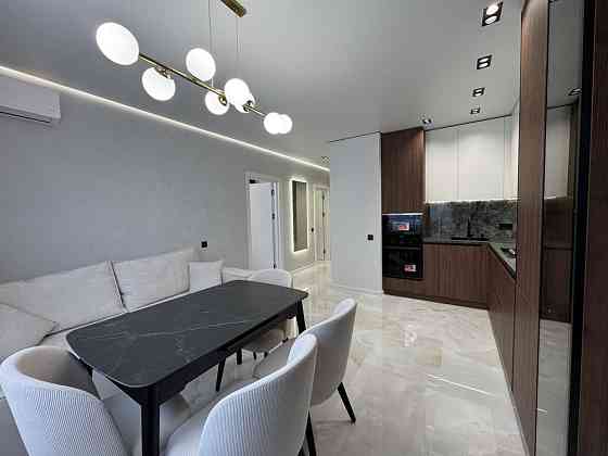 Стильна,простора однокімнатна неподалік парку Вул Нац.Гвардіцї Ивано-Франковск