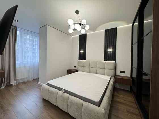 Стильна,простора однокімнатна неподалік парку Вул Нац.Гвардіцї Ивано-Франковск