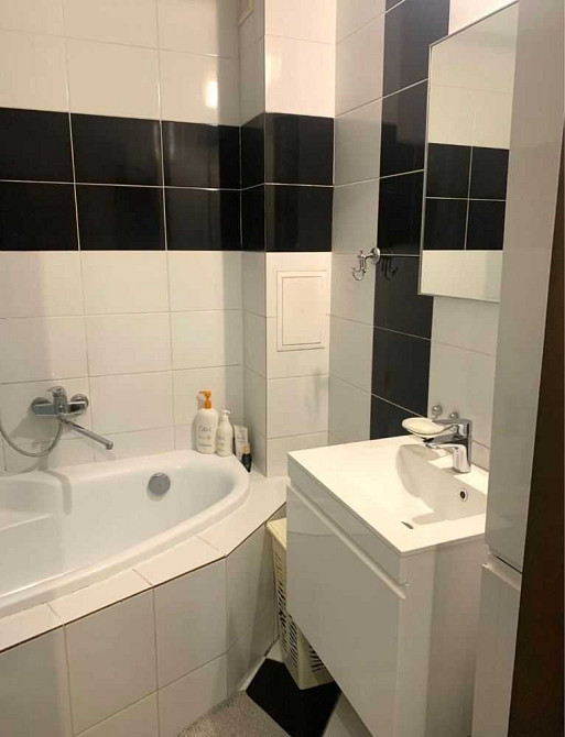 Простора двокімнатна квартира з ремонтом в Ірпіні, опалення інд.газове Ирпень - изображение 5