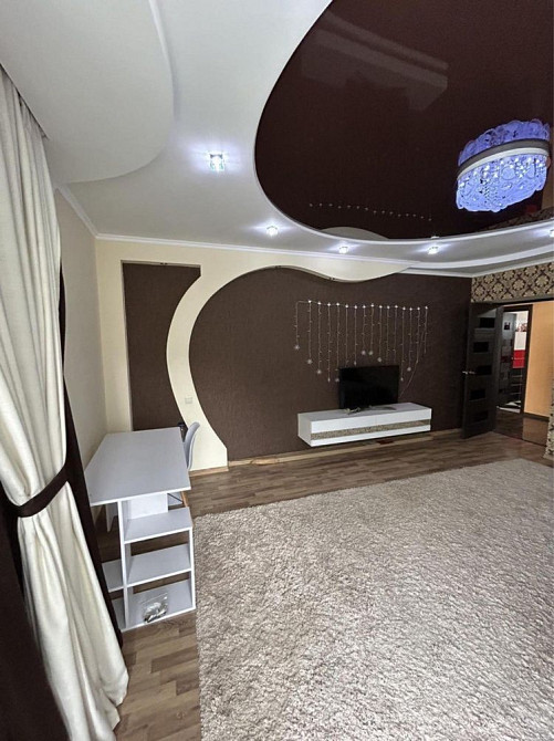 Продається 2-кімнатна квартира з ремонтом, меблями та технікою! Ивано-Франковск - изображение 2