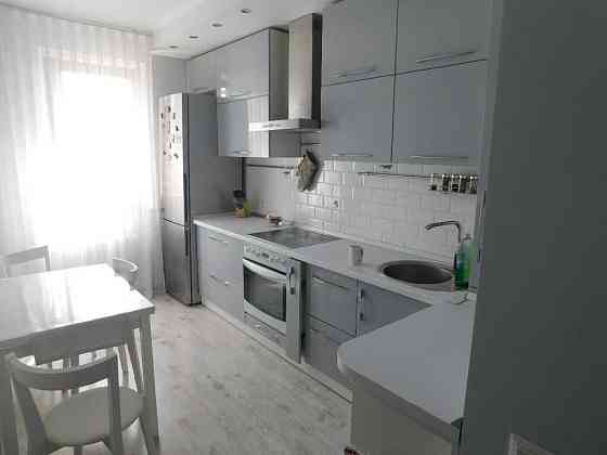 Продаж 1к квартири 42 кв. м на вул. Луценка Івана Одеса