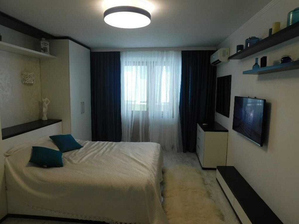 Продаж 1к квартири 42 кв. м на вул. Луценка Івана Одеса - зображення 2