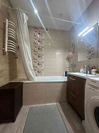 ВЛАСНИК!! 3-х кімнатна квартира,Центр.Стоград Ровно