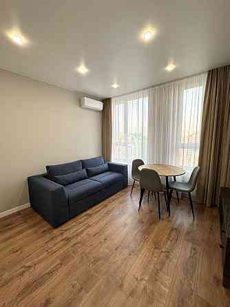 Оренда 1-кім квартири з окремою спальнею в ЖК Комфорт Таун, Соборності Київ