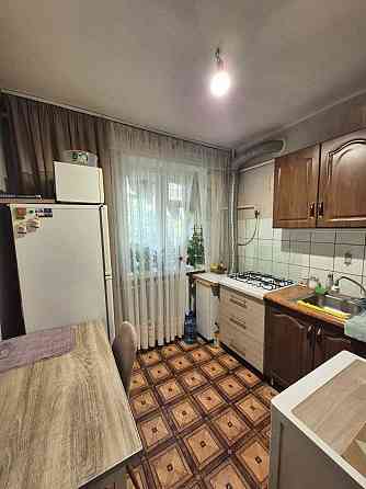 продаж двокімнатної квартири. центр Умань