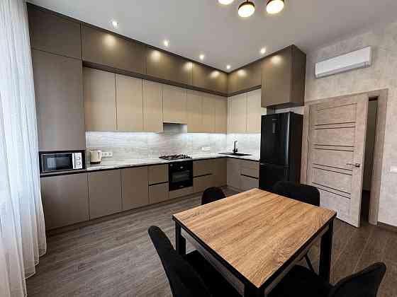 Аренда двухкомнатной квартиры на Львовской(13 фонтана) Одесса