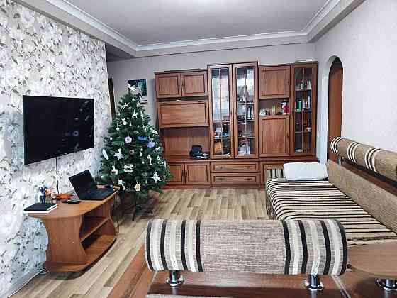 Продам свою 3-х кімнатну квартиру Правий берег Запорожье