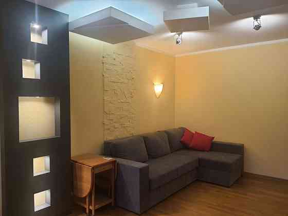 Оренда 2 кімнатної квартири вул. Клавдіївська Киев