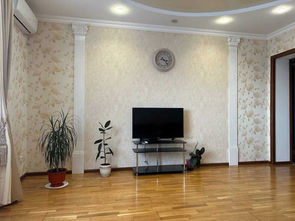 Довгострокова оренда двокімнатної квартири в центрі Луцька Луцьк - зображення 2