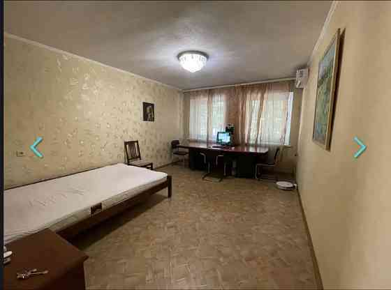 Продам 1 комнатную квартиру Центр! Проспект Леси Украинки! Днепр