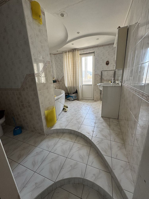 продажа Квартиры на 100 кв метров Павлоград - изображение 4