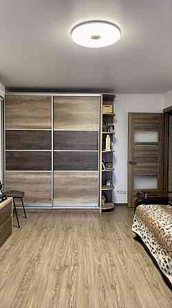 Продається трикімнатна квартира вул. Одеська Бердичів