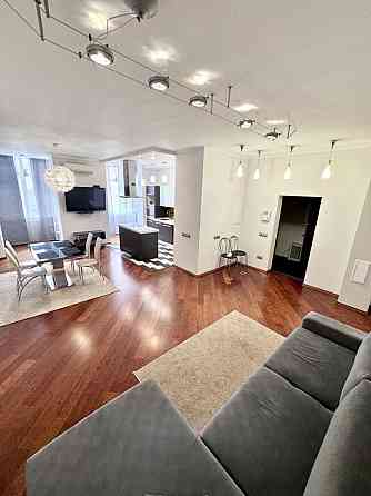 3к кв на Печерську з сауною Київ