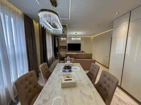 Для тих, хто звик жити на рівні — авторська квартира в Парковому Місті Київ