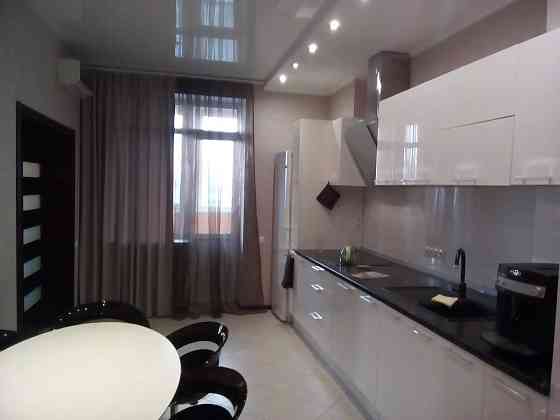 Оренда 4-к квартири  Коперника 12 Д  Сучасна Все окремо Без комісіі Київ