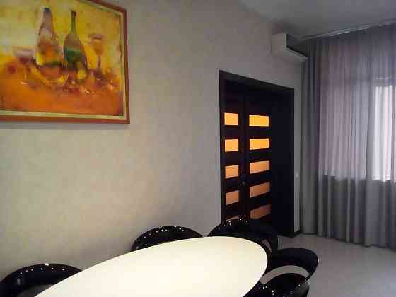 Оренда 4-к квартири  Коперника 12 Д  Сучасна Все окремо Без комісіі Київ