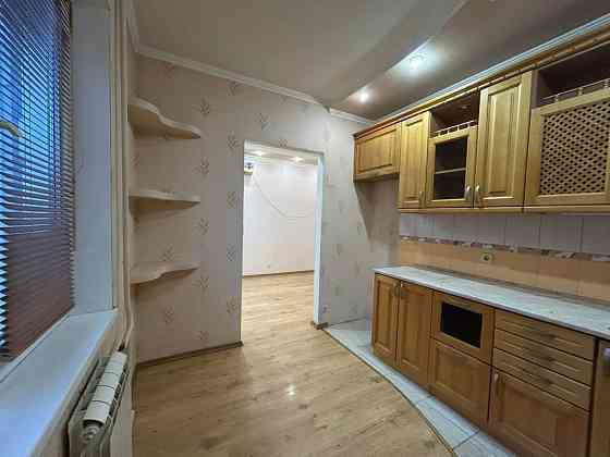 ПРОДАМ 3 кімнатну квартиру на ВАСИЛЯ СТУСА Белая Церковь