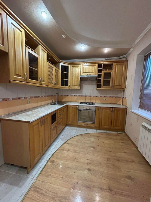 ПРОДАМ 3 кімнатну квартиру на ВАСИЛЯ СТУСА Біла Церква - зображення 1