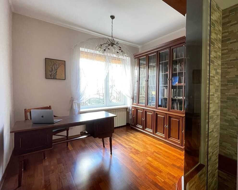 4к квартира особнячного типу. 175м.кв.Власне подвір'я, гараж, укриття. Львов - изображение 8