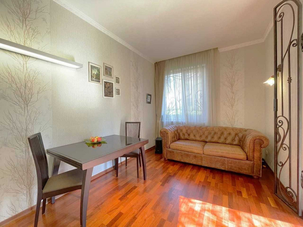 4к квартира особнячного типу. 175м.кв.Власне подвір'я, гараж, укриття. Львов - изображение 3