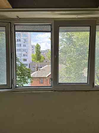 Продам 2 комн  58 кв ул, Парковая выгодная цена метр , Рядом центр Одеса