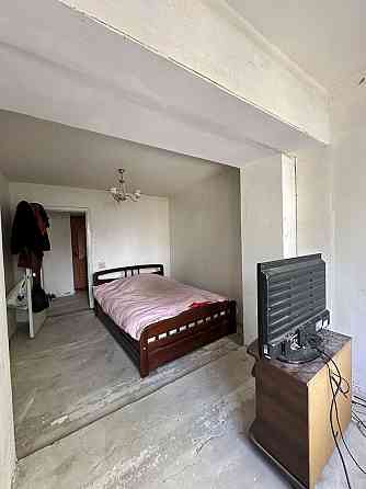 Продам 2 комн  58 кв ул, Парковая выгодная цена метр , Рядом центр Одеса