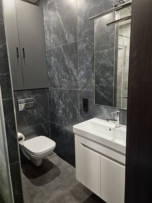 Продається однокімнатна простора квартира.Не співпрацюю з рієлторами Івано-Франківськ - зображення 5