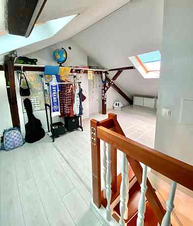 Продаж 2 рівневої квартири по вул. Тракт Глинянський Львов