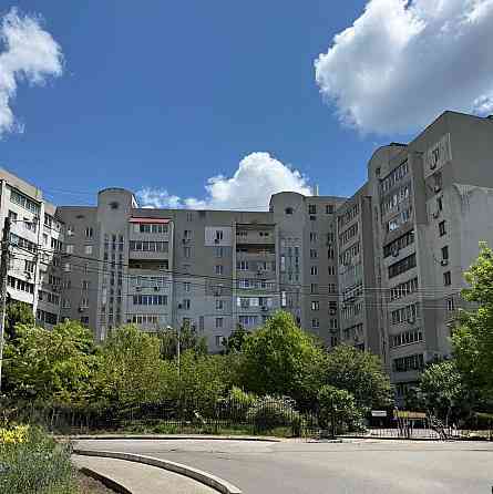 2кімн.- 55 кв.м, Таїрова, Левітана, Небесної сотні, 3/10, ключі Одеса