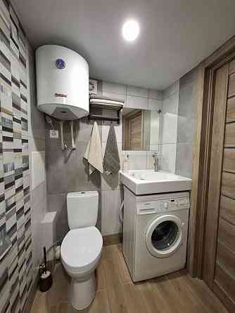 Продам 1 комн  двухуровневую квартиру Новострой  м.Центральный рынок Харьков