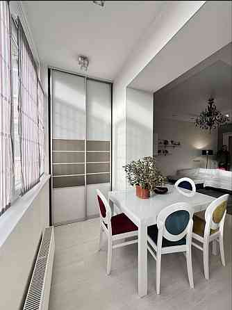 Продаю 3к к -студія в Новобудові у Центрі міста Николаев