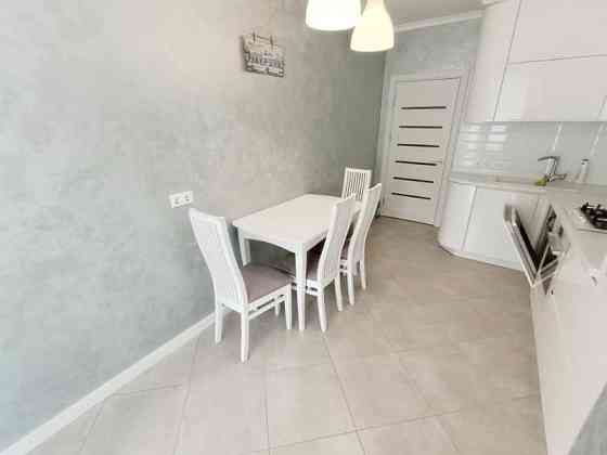 Тривала оренда 2к квартири в новобудові по вул Величковсього Львов