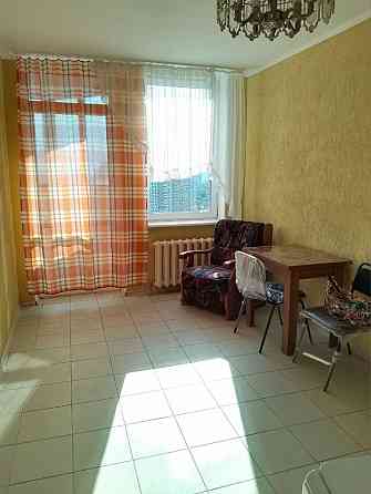 Своя! Без посредников! Позняки! Пчелки 2А! Київ