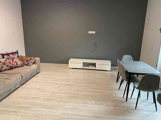 Квартира 100 м² , закрита територія, 2 паркомісця Київ