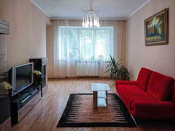 Оренда 2 квартири, вул. Вишгородська, Новий дім, Євроремонт, 82 м2. Київ