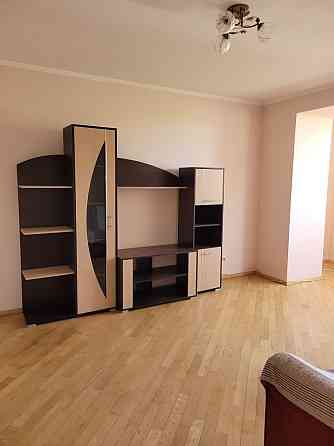 Оренда 2 км.кв.вул.Хмельницького(новобудова),кімнати окремі,авт,опал. Ивано-Франковск