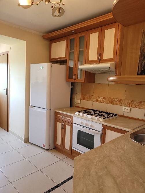 Оренда 2 км.кв.вул.Хмельницького(новобудова),кімнати окремі,авт,опал. Ивано-Франковск - изображение 1