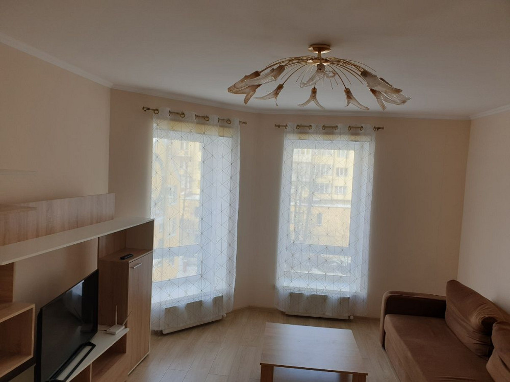 Оренда 2 кімнатної квартири, центр вул.Січових Стрільців 68 Б Ивано-Франковск - изображение 4