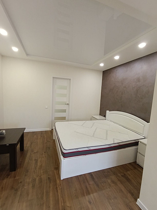 Оренда 2к квартири ЖК Сімейний Люкс Черкаси - зображення 6