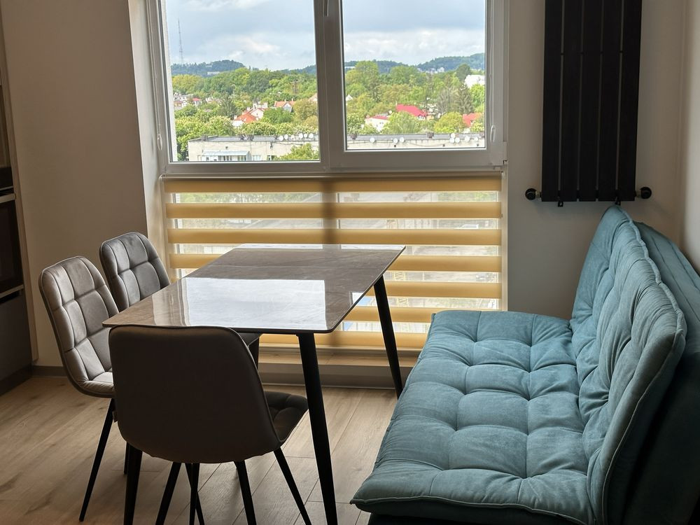 Оренда просторої 2х кімнатної квартири вул Тернопільська. Львів - зображення 1