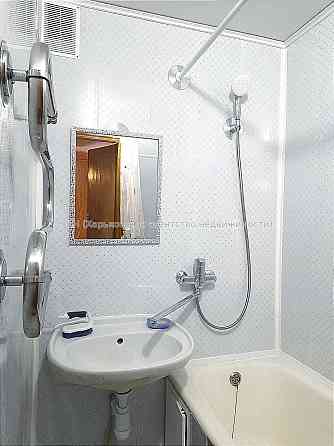 Продам 2к кв с ремонтом, метро Холодная гора-4 мин ходьбыМ65 Харьков